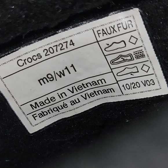 Rare White Luke Combs X Classic  Crocs Men’s 9 Women's 11 Fleece Lined 3 Jibbitz - Picture 10 of 10